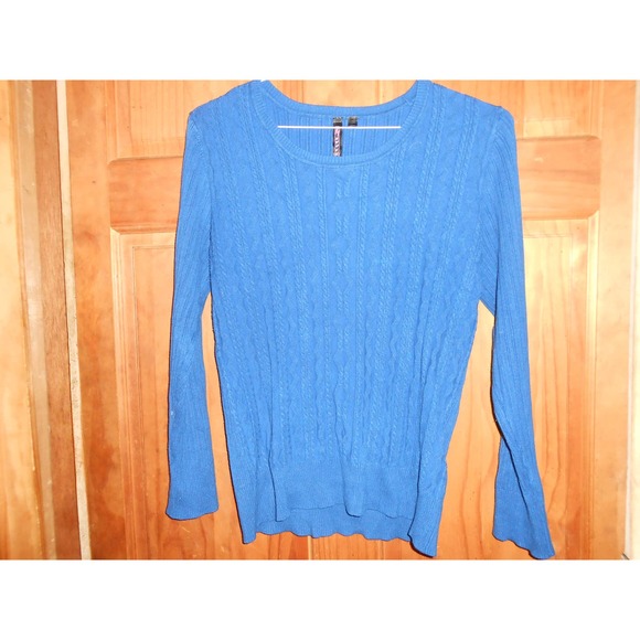 M street top L - Picture 1 of 3